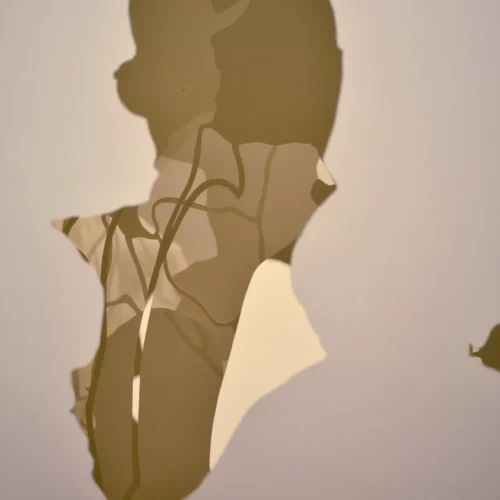 Excavación Microestratigráfica, Estudio Nro.2, 2019, Instalación (Capas de papel superpuestas con cortes hechos a mano), 400x100x70 cm